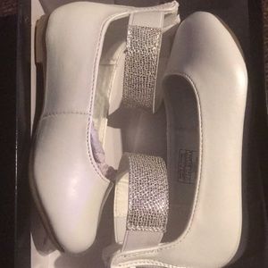 Girl Brand New Nine West Faye 2 shoe